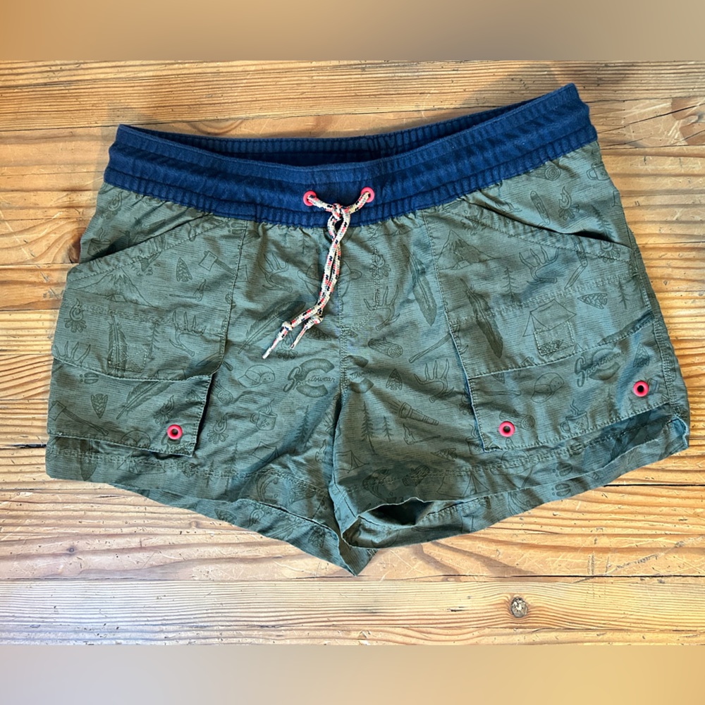 Columbia women’s shorts size small
